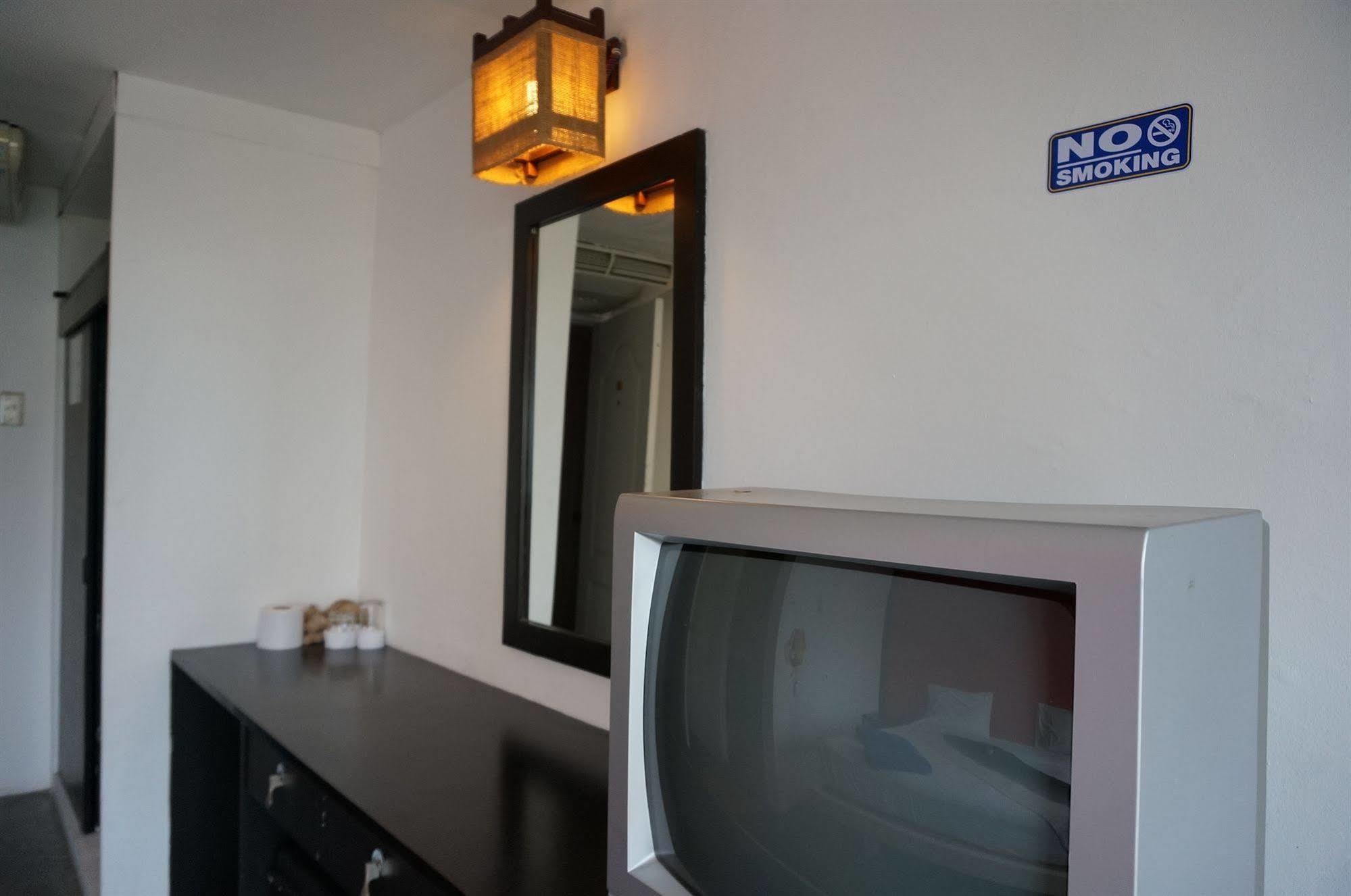 Sand Inn Hotel 후아 힌 외부 사진